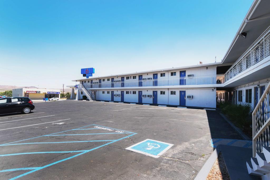Motel 6-Barstow, Ca - Route 66 Luaran gambar